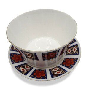 QUEEN ANNE Fruit Bowl and Saucer Set England Vintage - As Is